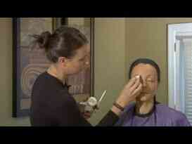  Wie man Make-up verwenden, um das Auge zu markieren