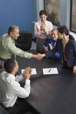  Aktivitäten zu bauen Vertrauen mit Kollegen