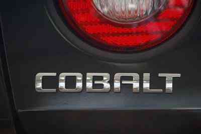 Wie zu Ändern Trommel Bremsen auf einem Chevy Cobalt