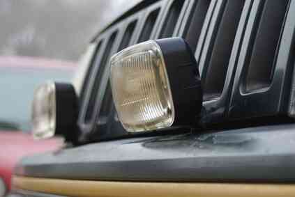 Wie zu Beheben einen Jeep Cherokee Lichtmaschine