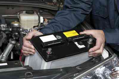  Wie zu testen, ob Ihre Autobatterie oder die Lichtmaschine schlecht ist?