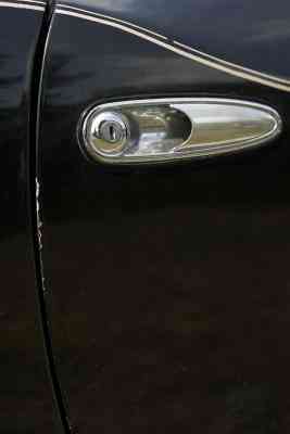  How to Fix Chrom Autotür Peeling behandelt
