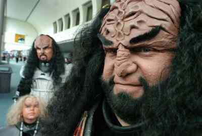 Wie erstelle ich eine Klingon Maske