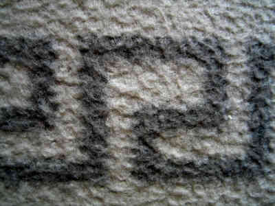 Wie erstelle ich Runde keine Sew Fleece Kissen