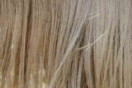 Wie zu Begradigen Haar Mit Dauerwelle Lösung