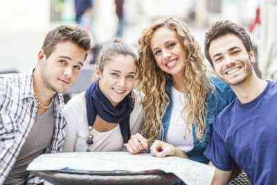 Wie zu Gruppe Schüler in der Klasse