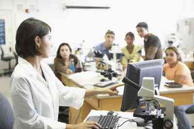 Field Trip Ideen für High-School-Chemie