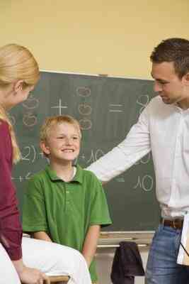 Befürwortet Eltern zu Helfen, in der Schule Besprechungen