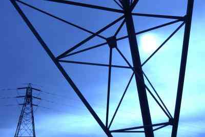 Wie zu Bauen einen Stabilen Turm Aus Strohhalmen