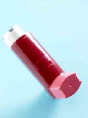 Wie man eine Gefälschte Inhalator für ein Schulprojekt