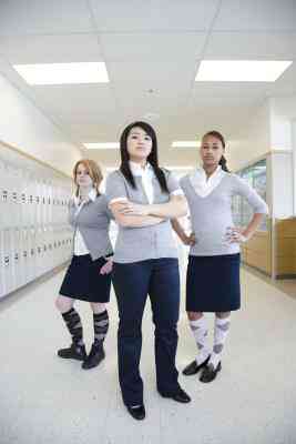 Möglichkeiten, eine Schuluniform Swag hinzuzufügen