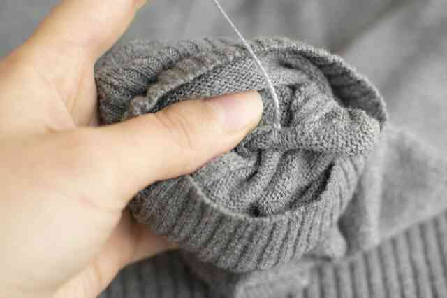 Wie zu Reparieren Löcher in Kaschmir-Pullover
