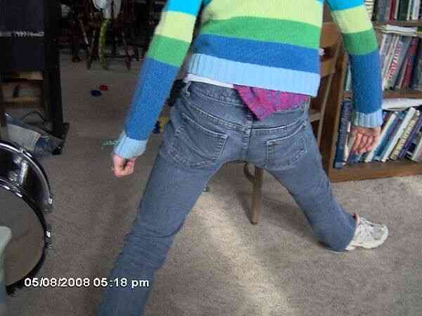 How to Stretch Denim Jeans