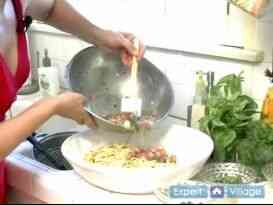 Italienische Pasta Con Pesto Garnierung