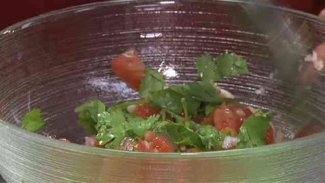 Wie erstelle ich Salsa mit Koriander
