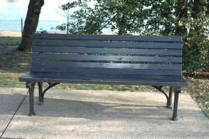 How to Paint a Park Bench