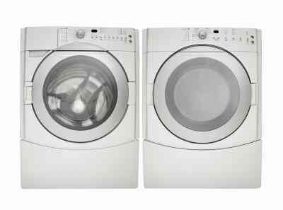 Wie zu Entfernen Sie das Front Panel auf einem LG Trockner DLG8388