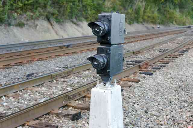 Was Tun, Eisenbahn-Signal-Leuchten Bedeuten?