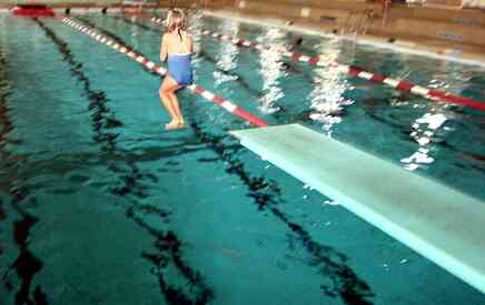 Hotels in Detroit, Michigan Mit 24-Stunden-Schwimmen Pools