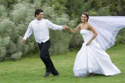 Wie man eine Einfache und Elegante Hochzeit Kleid