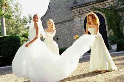 Wie zu Binden eine französische Hektik in einer Hochzeit Kleid