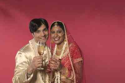 Wie erstelle ich indische Hochzeit Blumenschmuck