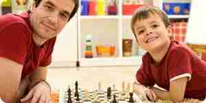 Bringen Sie Ihrem Kind, Schach spielen