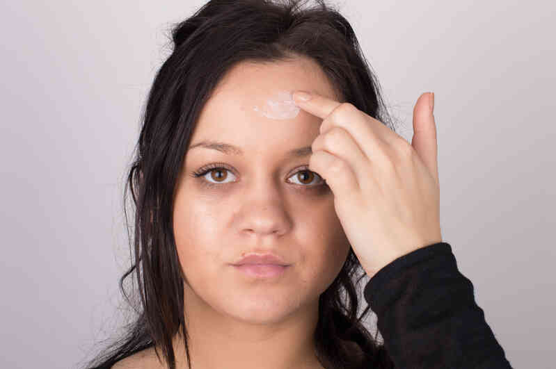 Wie erstelle ich eine hausgemachte Gesichtsbehandlung